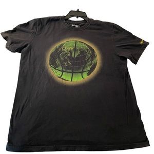 Nike Black/Green Globe T Shirt 00’ Size XL